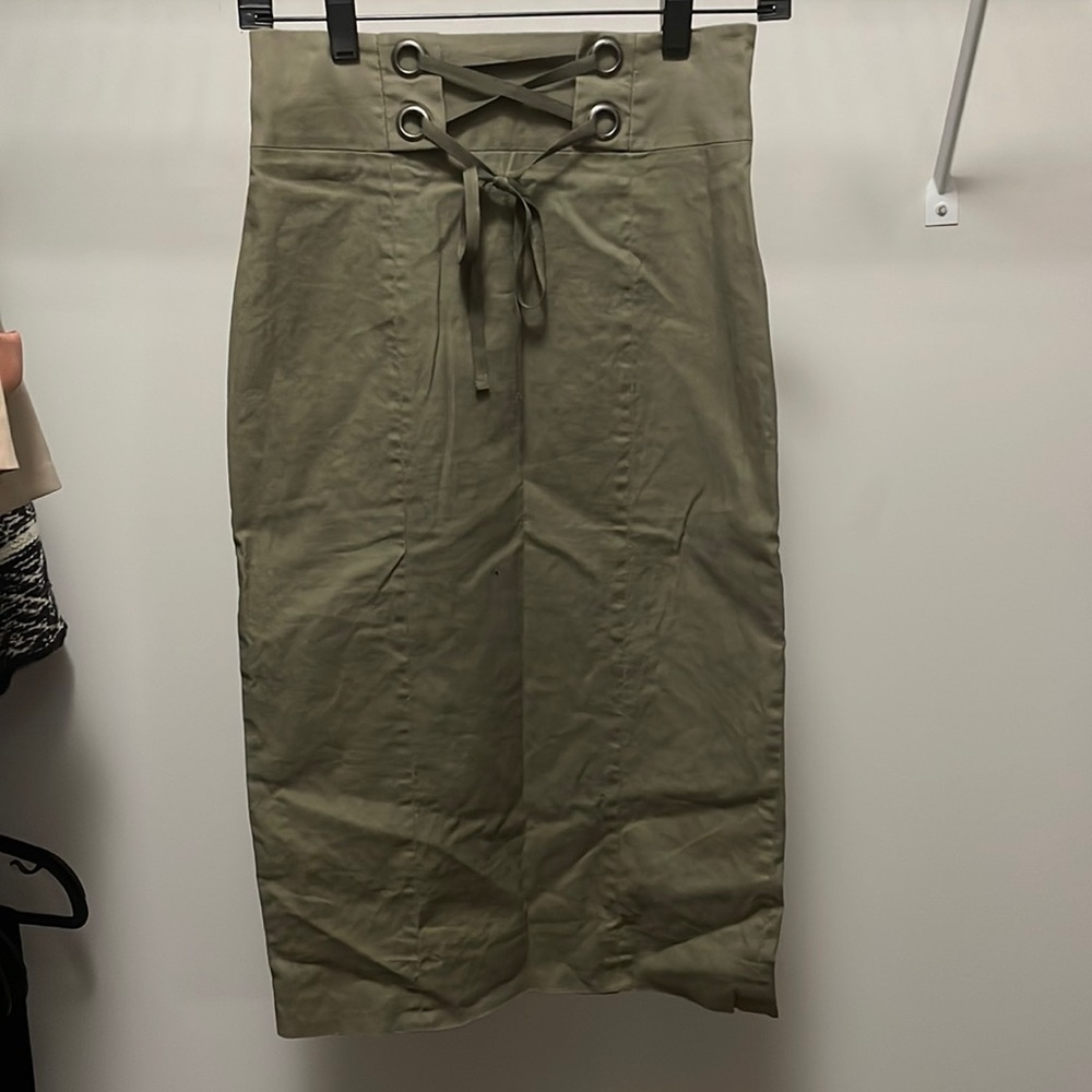 BCBG Skirt